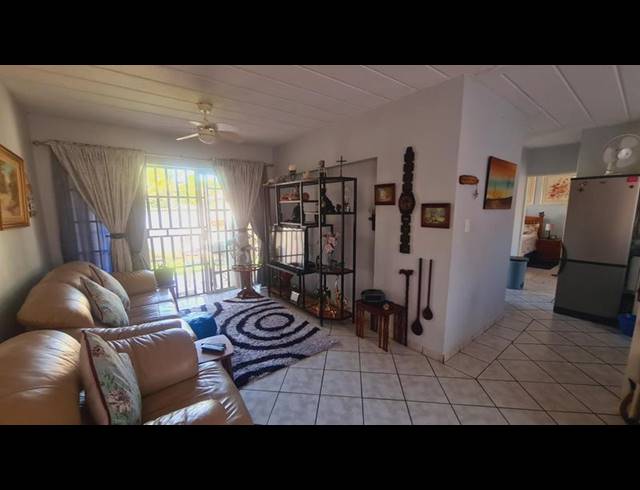 2 BEDROOM APARTMENT FOR SALE IN HIGHVELD